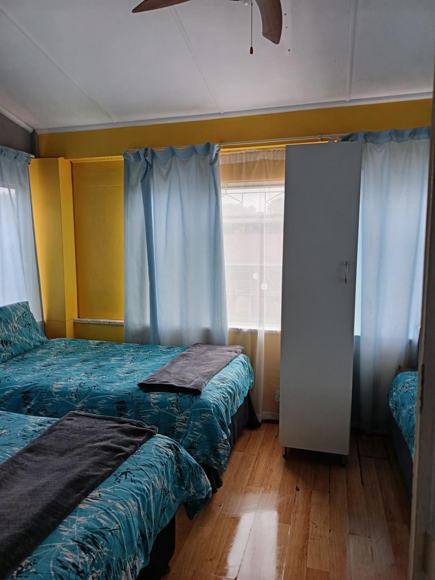 Pmb Backpackers Lodge Pietermaritzburg Extérieur photo